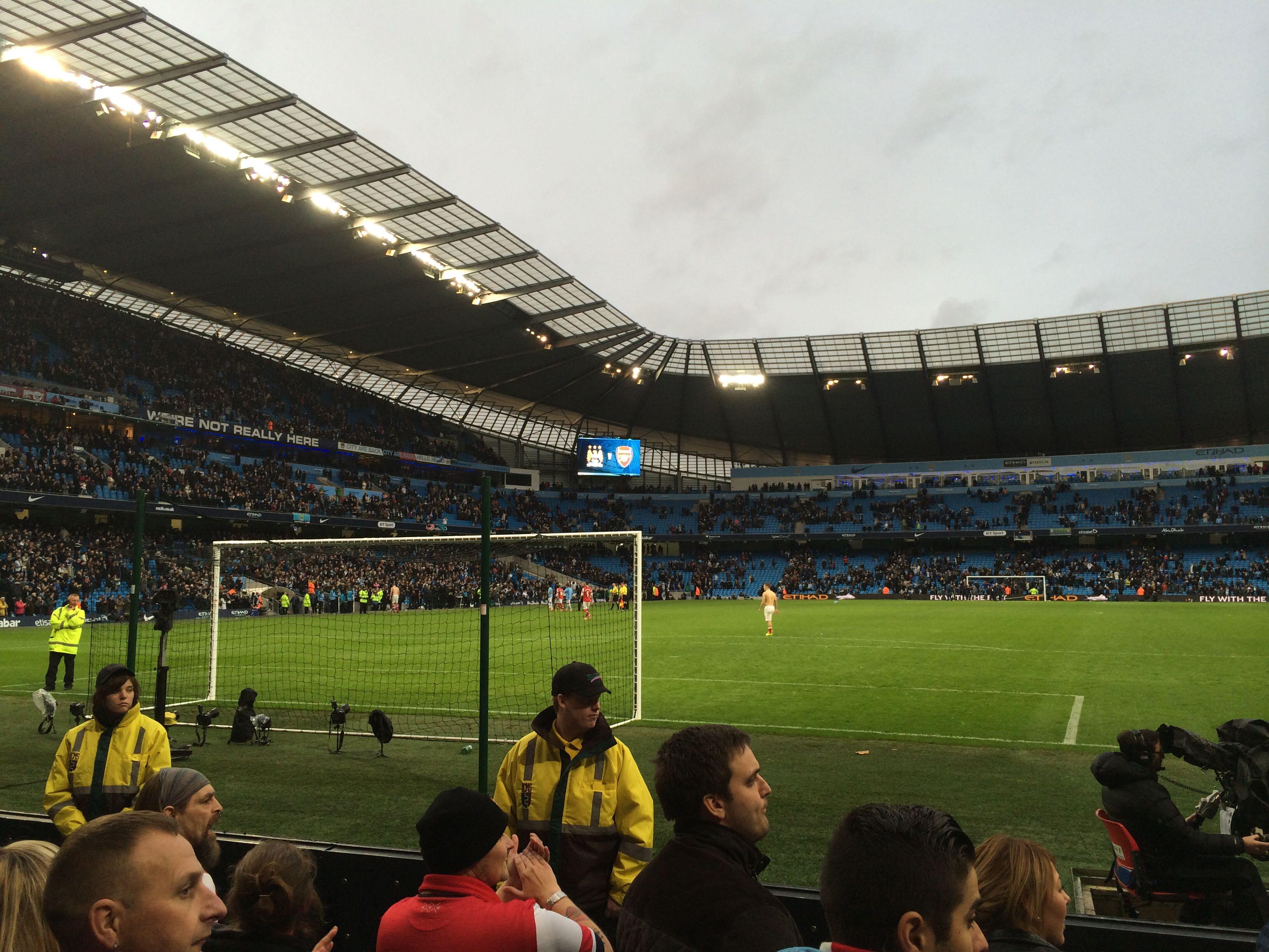 进的场地管 进的场地管